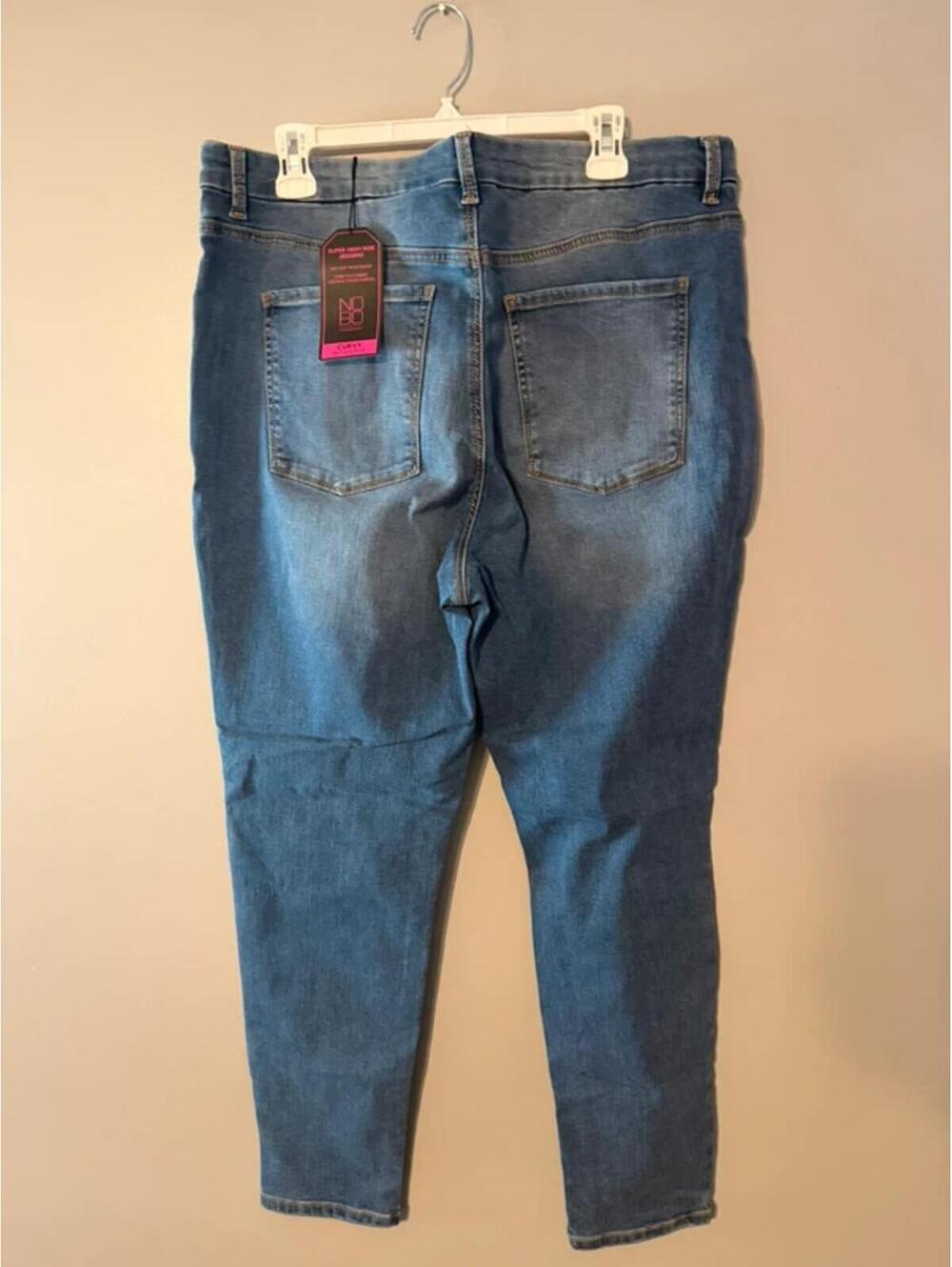 Jeans - Picture 2 of 2